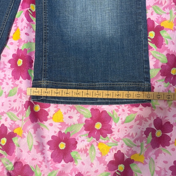 Classic Wide-Leg Women’s short Jeans - Dark Blue - Picture 7 of 9